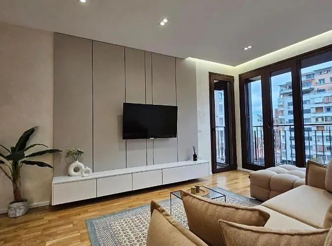 Green Terrace 7 * Tirana